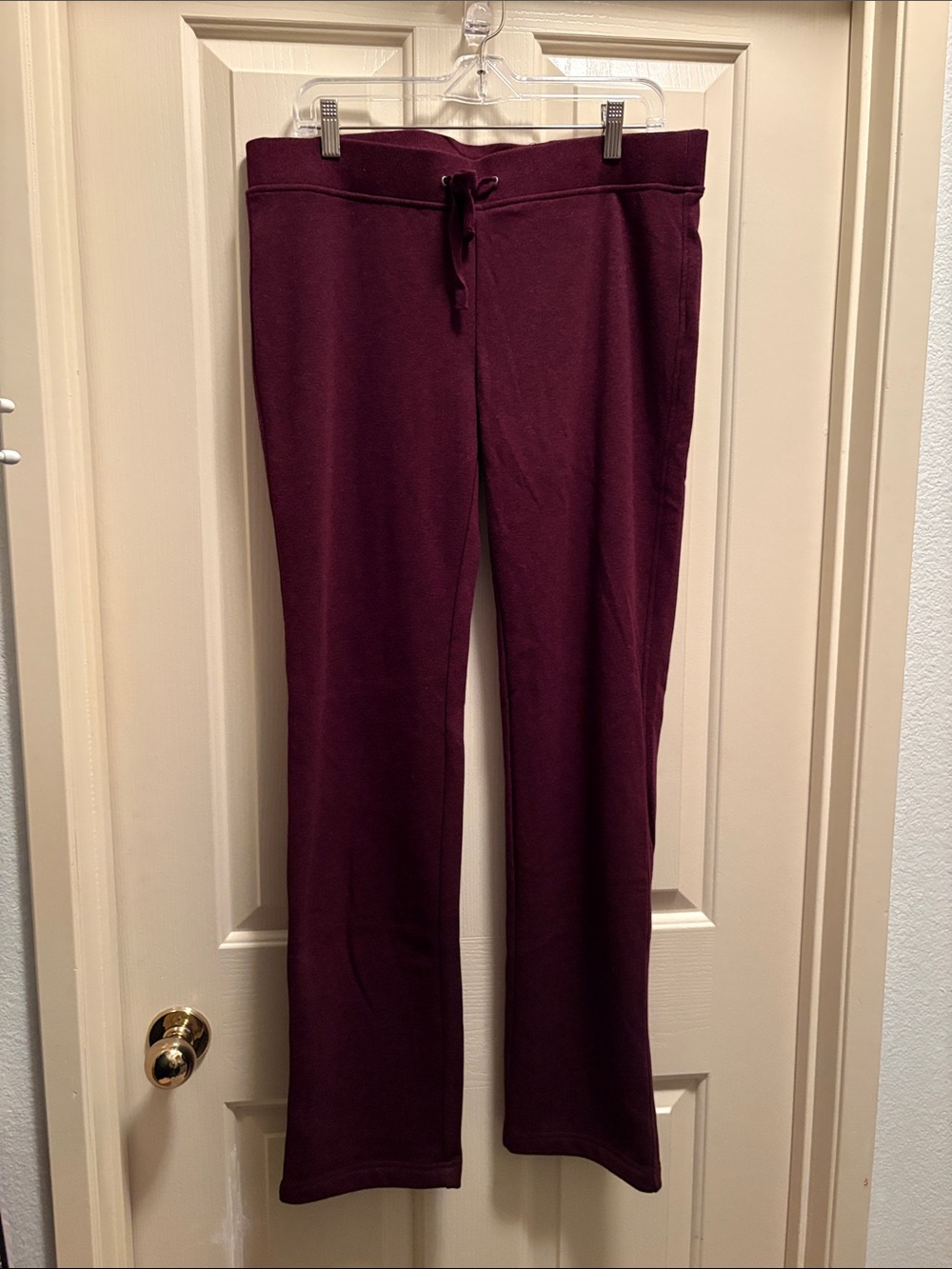 ‼️NWT‼️UGG Women’s Burgundy Plush Drawstring Lounge Pants